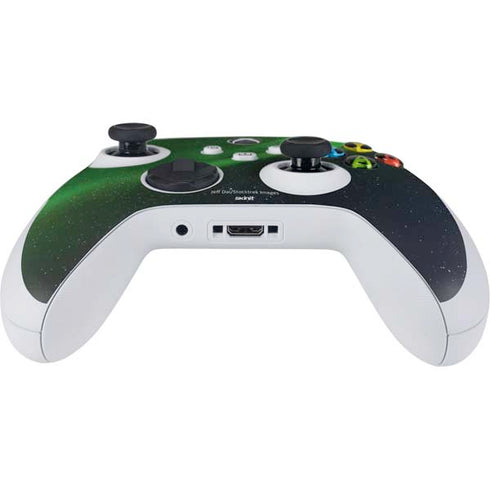 StockTrek Aurora Borealis Dances Above the Arctic Ocean Xbox Series S Controller Skin